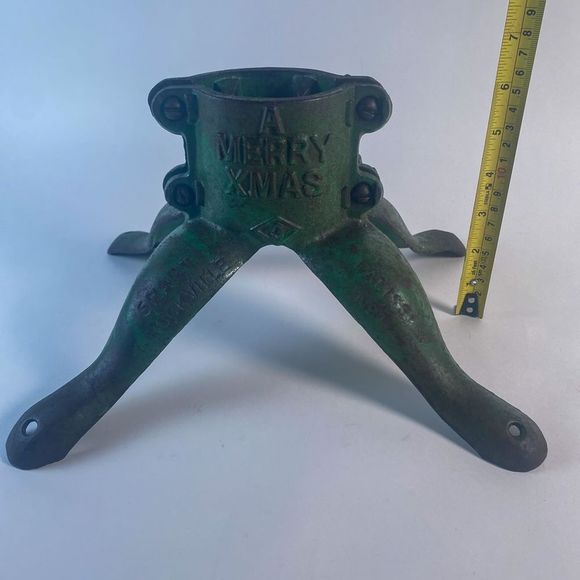 1930’s Cast Iron Christmas Tree Stand - Picture 9 of 9